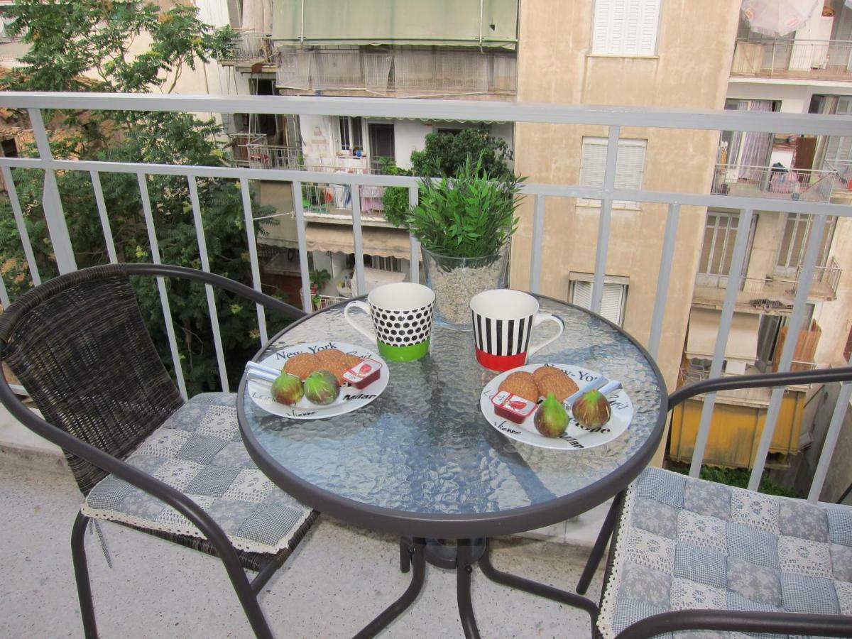 Apartment "Happiness" Near Metro And Center Афины Экстерьер фото
